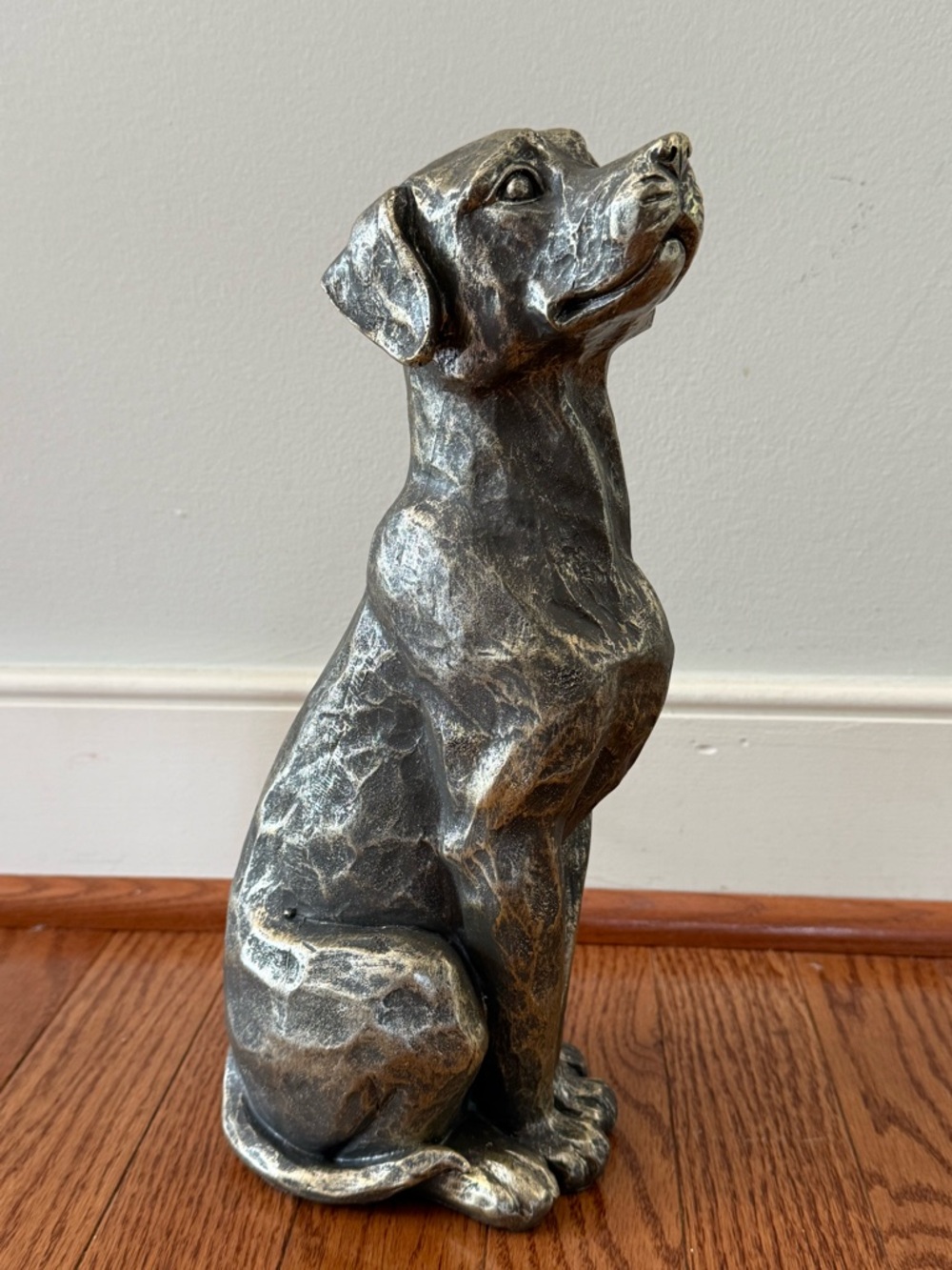 NWOT Bronze Look Sitting Dog Statue | Rustic Home Decor | Dog Lover Accent
